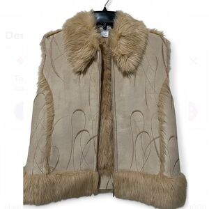 Lisa International Plush Faux Fur Vest Jacket in Cream